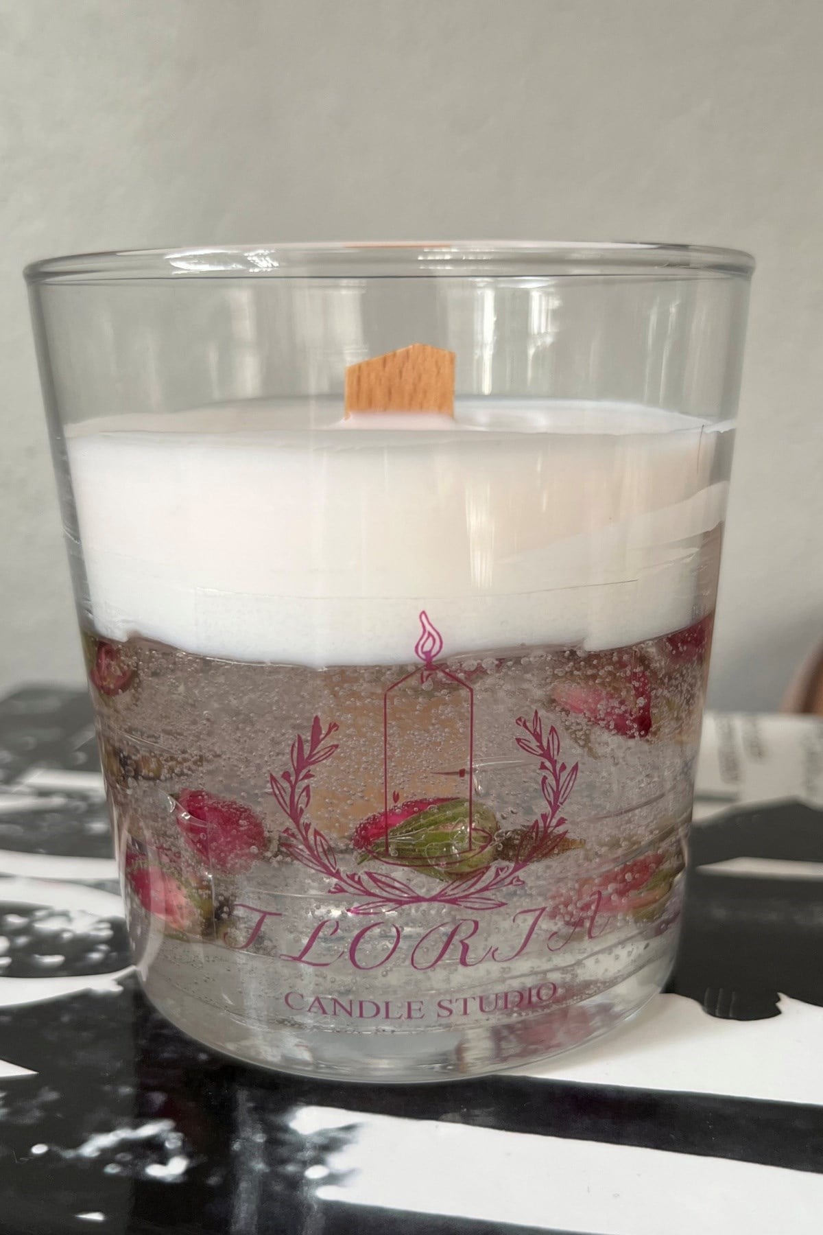 Tasarım Jel Mum Gül Koku Mum