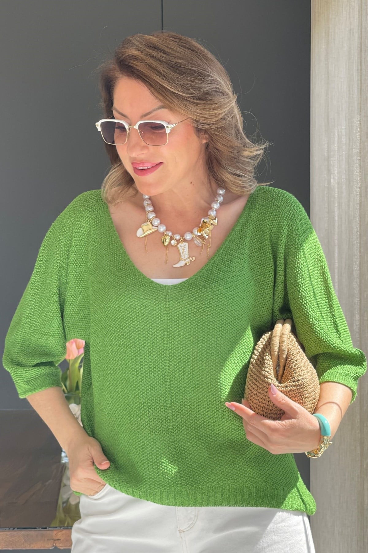 V Yaka Yeşil Triko Bluz