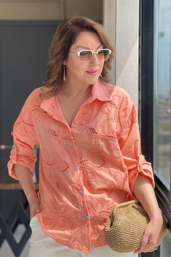 Ajurlu Yavruağzı Brode Gömlek