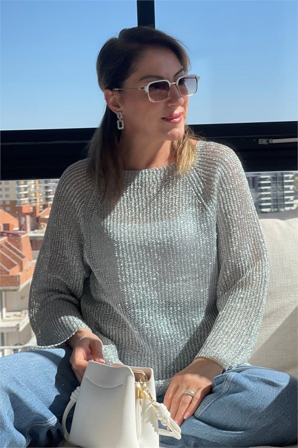 Gümüş Triko Bluz