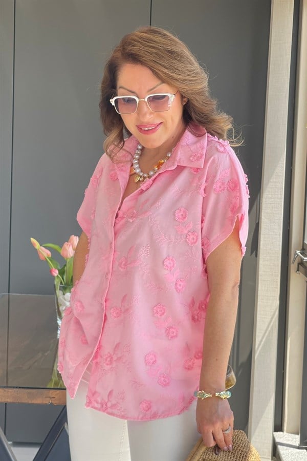 Üç Boyutlu Kısa Kol Pembe Gömlek