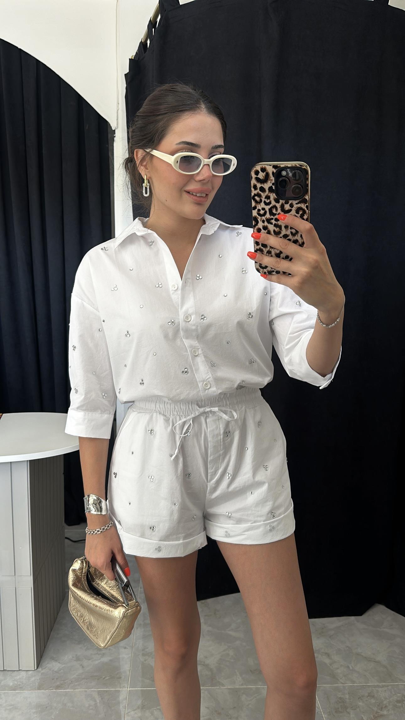 Marka Model Taşlı Takım Beyaz
