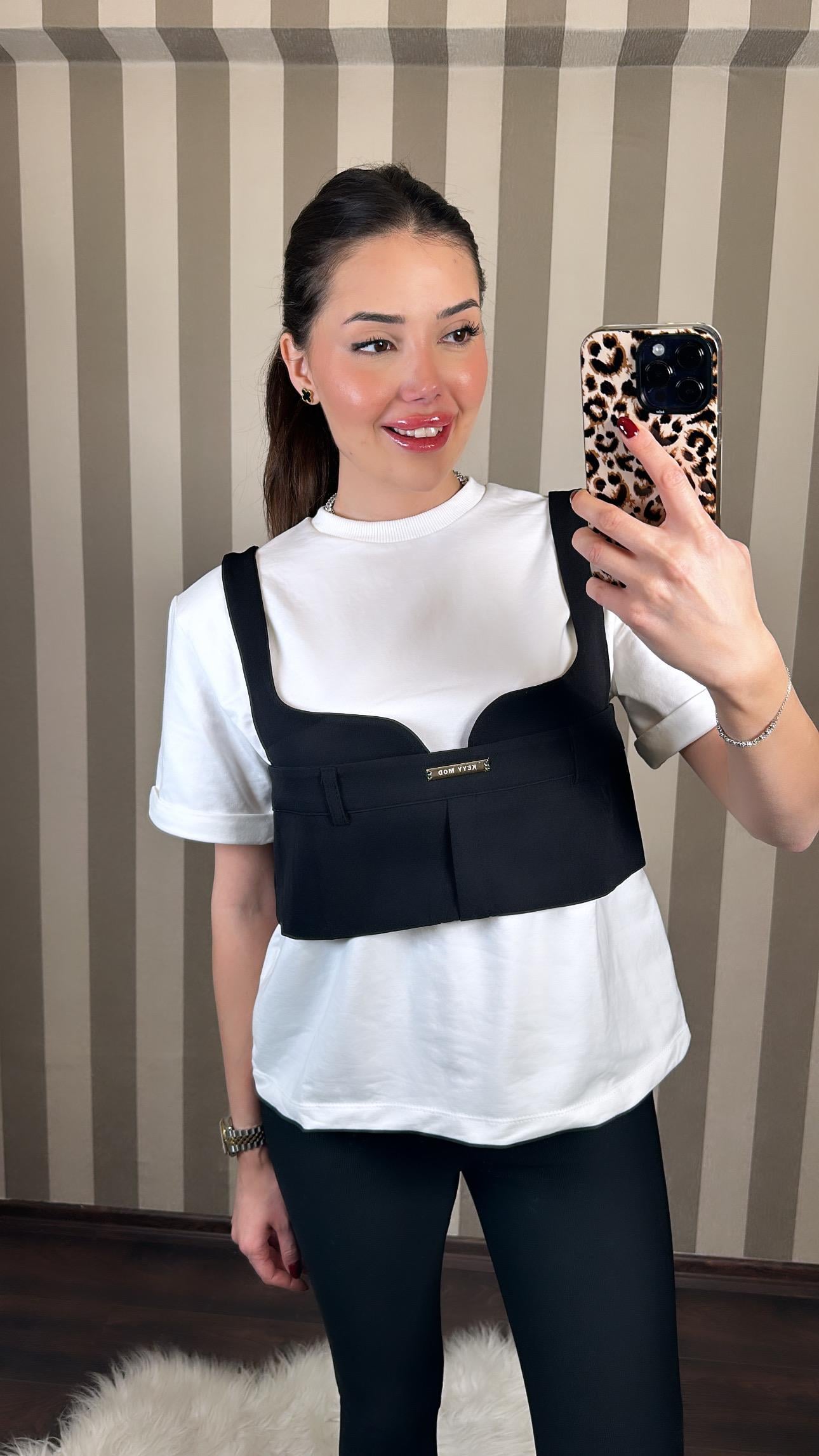 Korse Detaylı Basic Tshirt