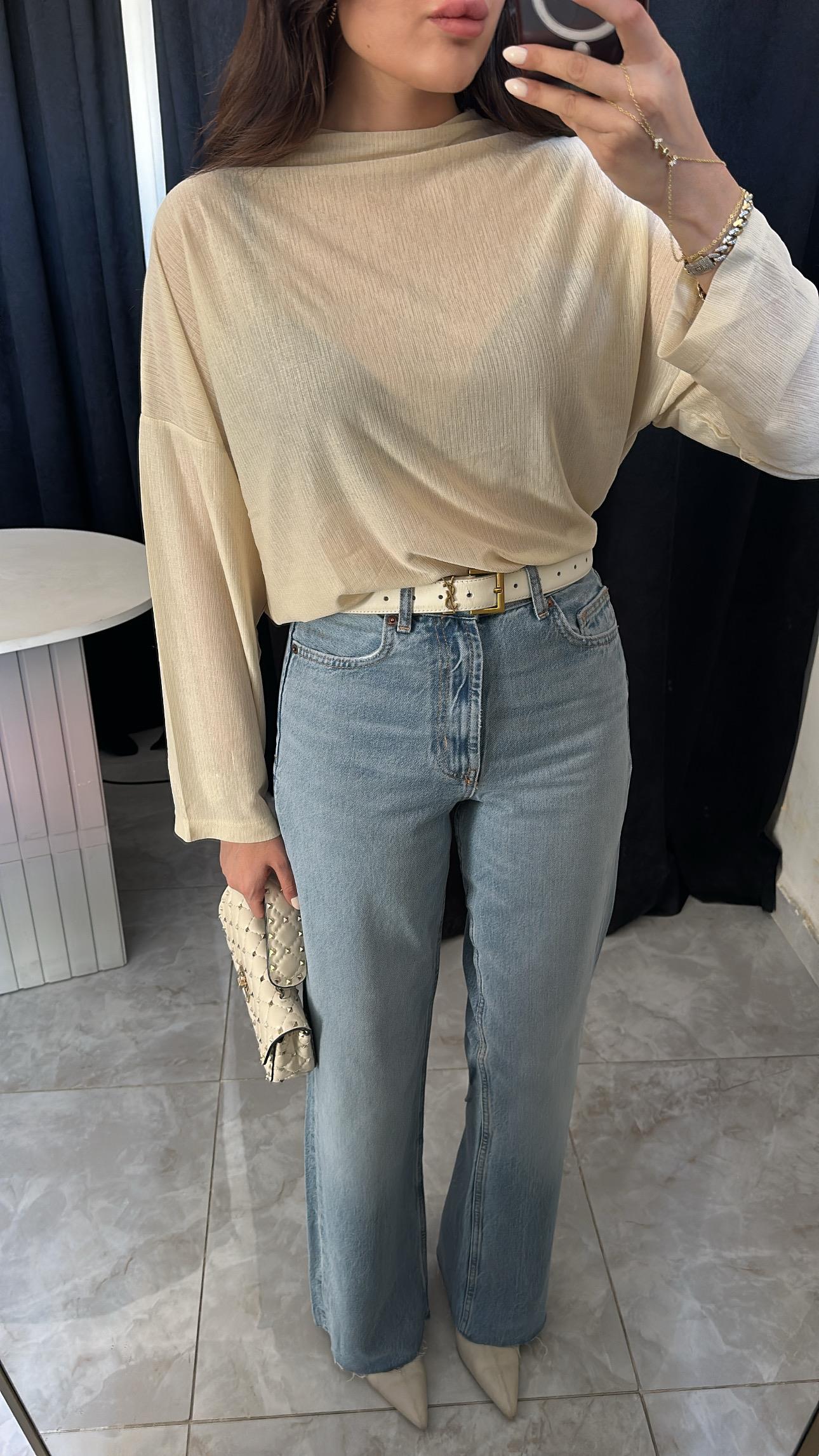Açık Renk Taşlamalı Straight Fit Jean