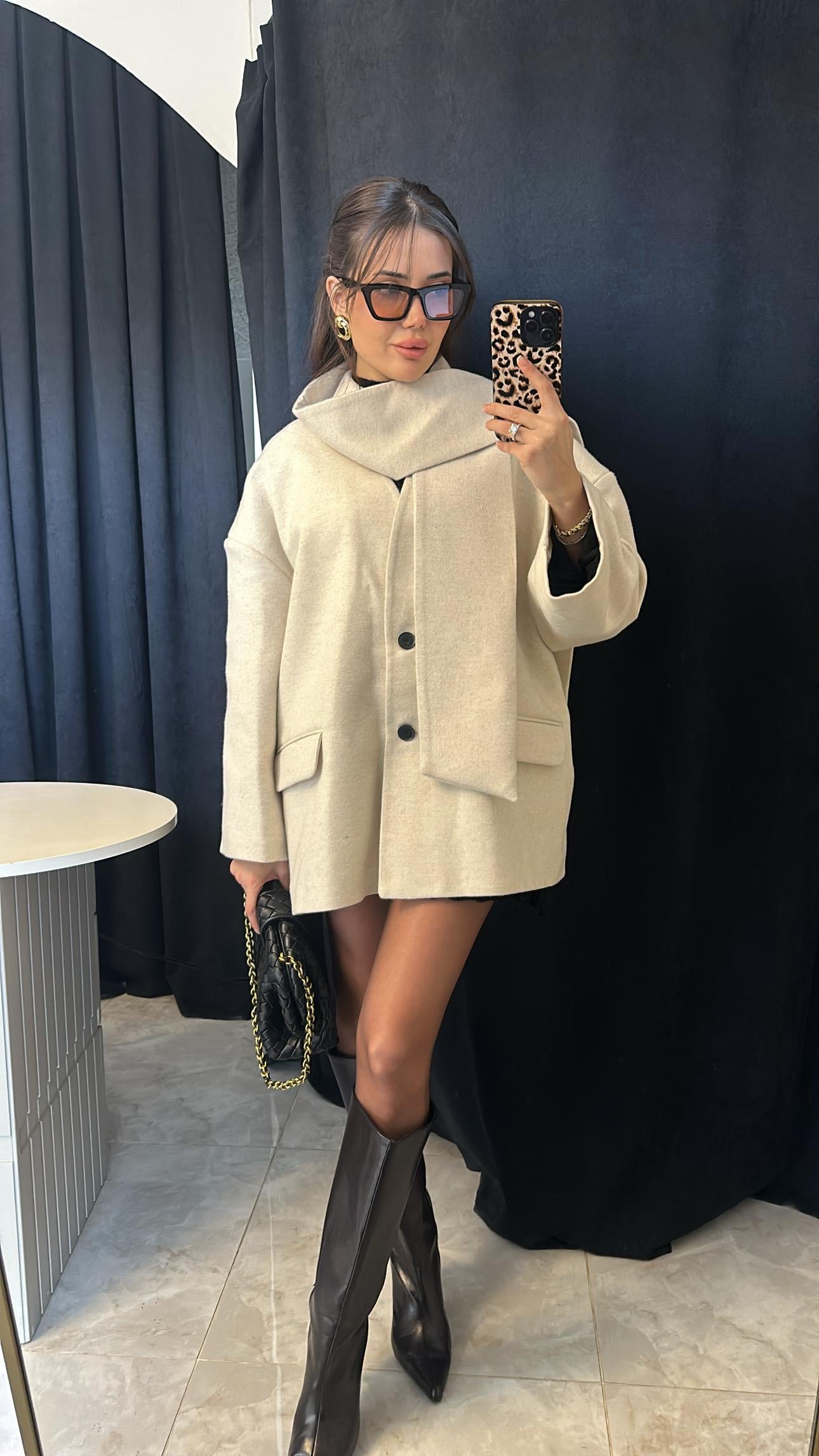 Oversize Atkılı Kaşe Ceket