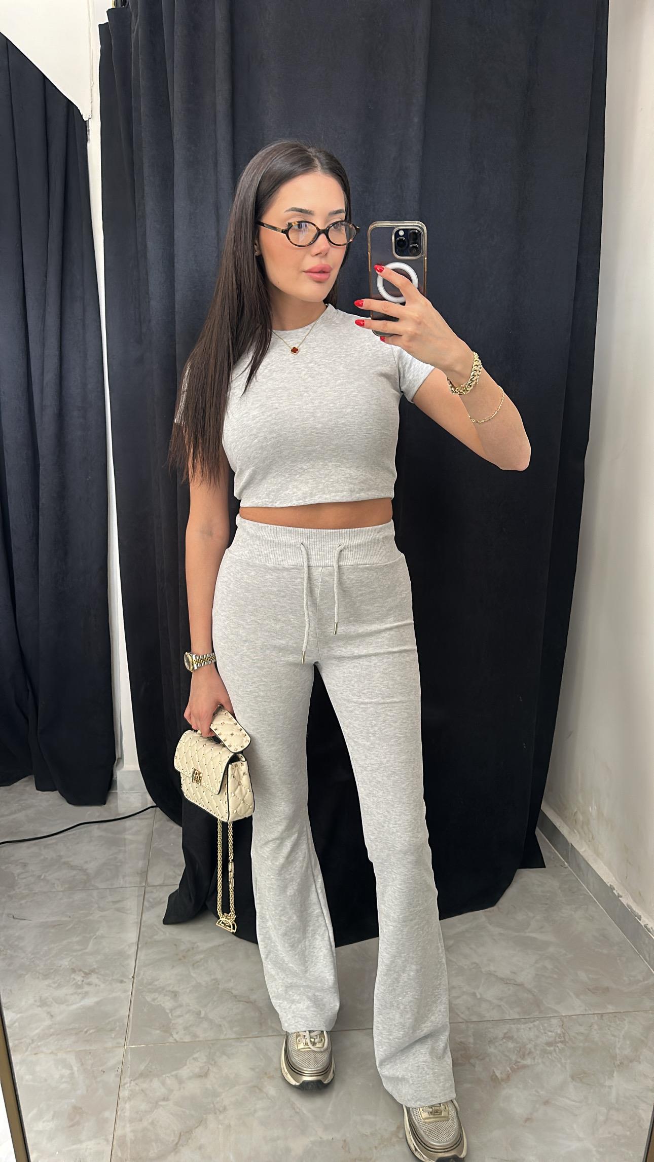 Marka Model Gri Crop-Tayt Takım
