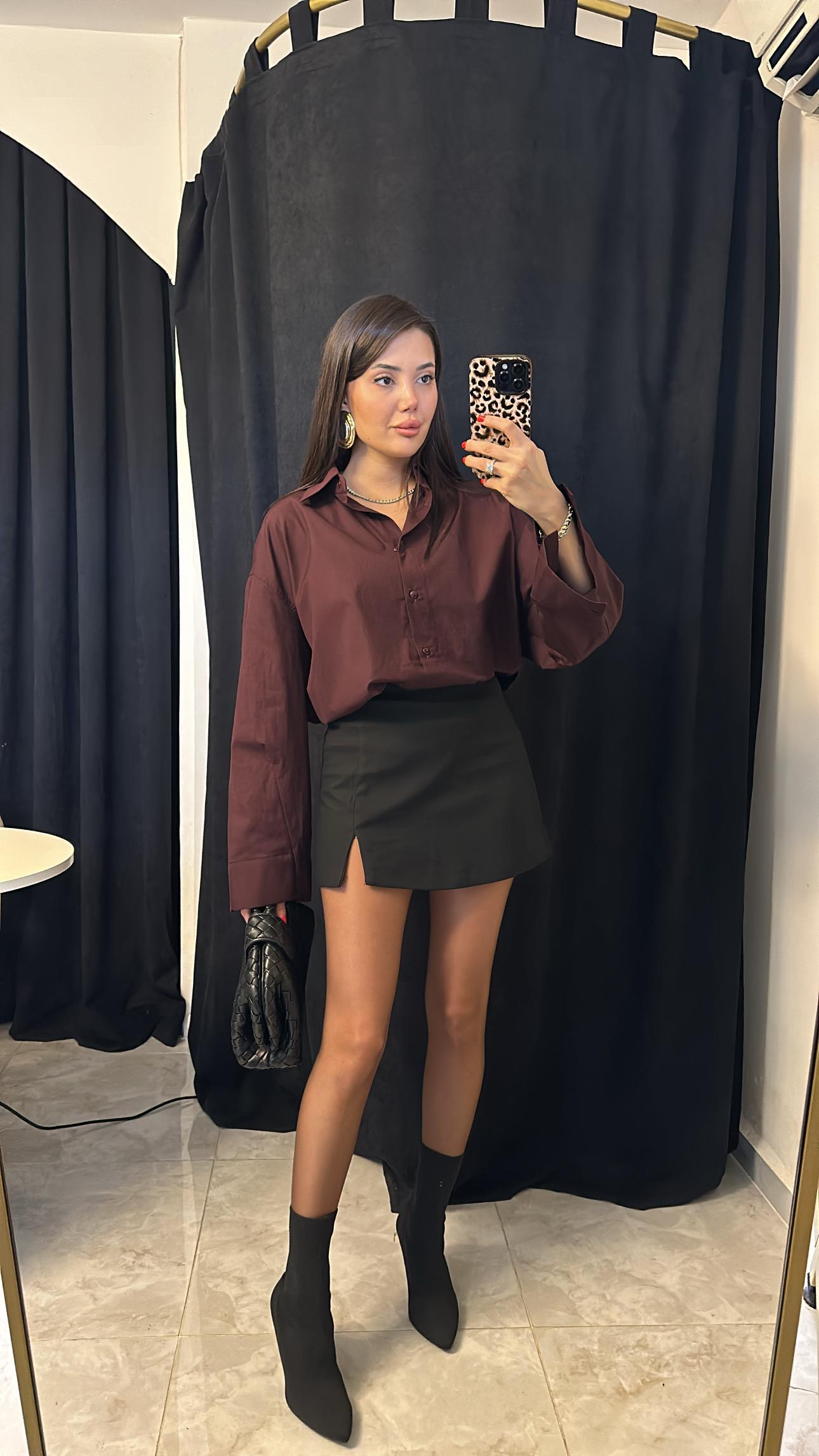 Marka Model Yırtmaclı Şort Etek Siyah