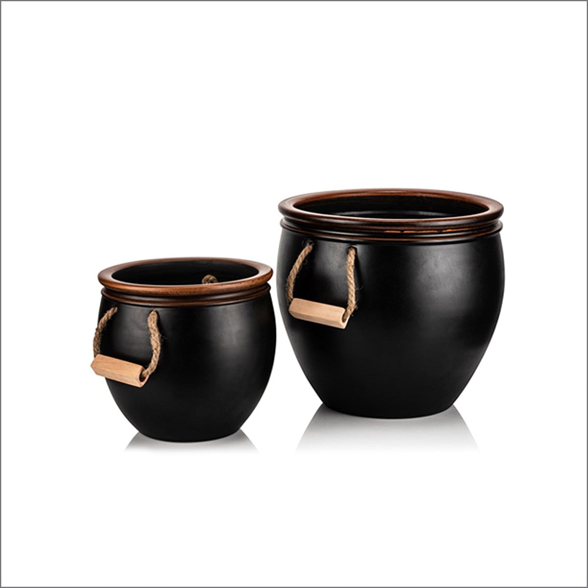 TOPRAK KLASİK KULPLU SAKSI