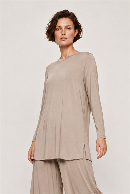RAYON YUVARLAK YAKA BASIC UZUN BLUZ