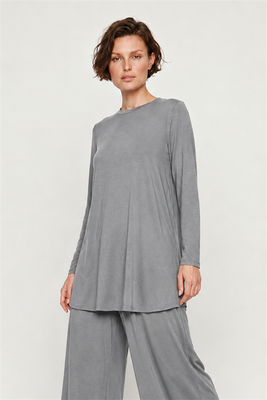 RAYON YUVARLAK YAKA BASIC UZUN BLUZ