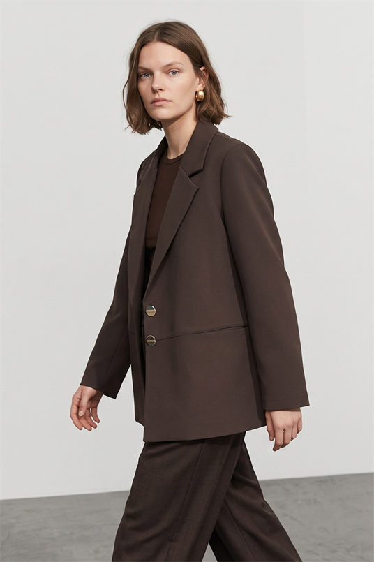 DOUBLE KREP BELDEN KESİK CEPLİ KISA BLAZER