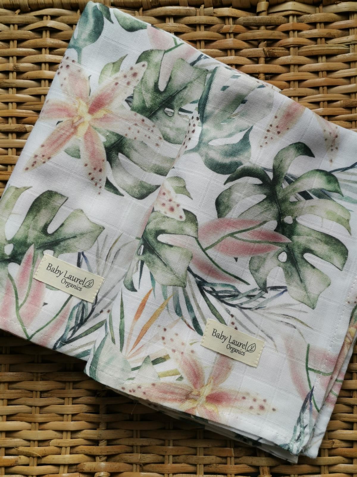 Pink Lilies-Organik Müslin Örtü 70X70