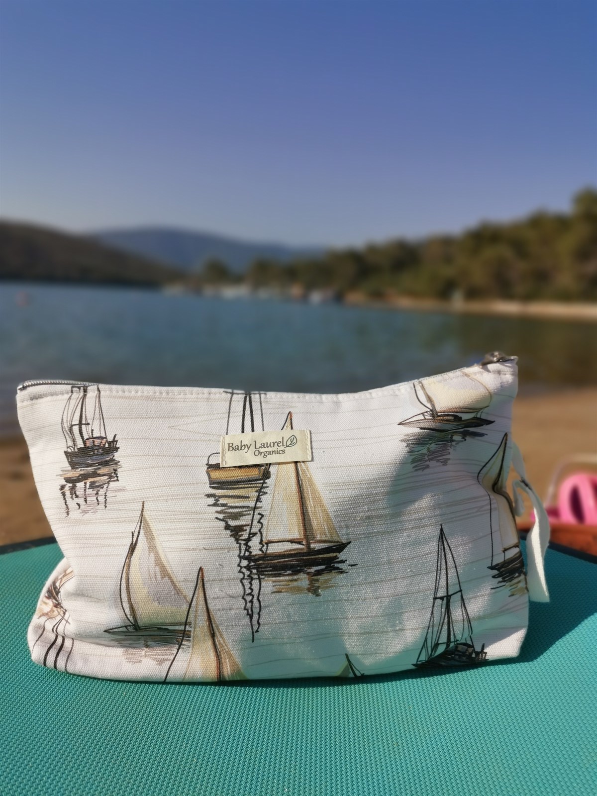 Sail Boat- Çok Amaçlı Fermuarlı Çanta 20X30