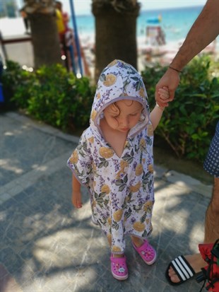 Orange On Branch - Organik Panço 55x55