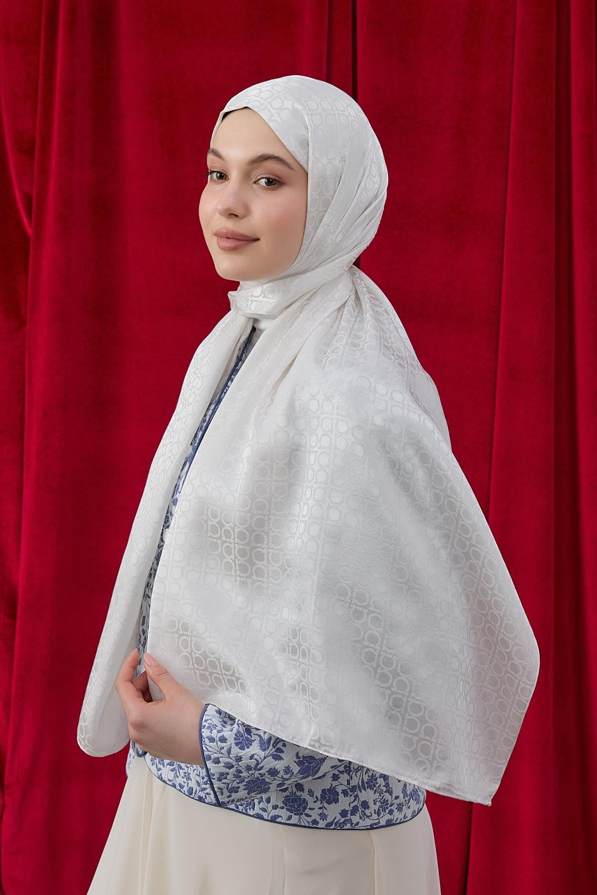 Bolonya Fildişi (Avorio)2091ŞALLAND