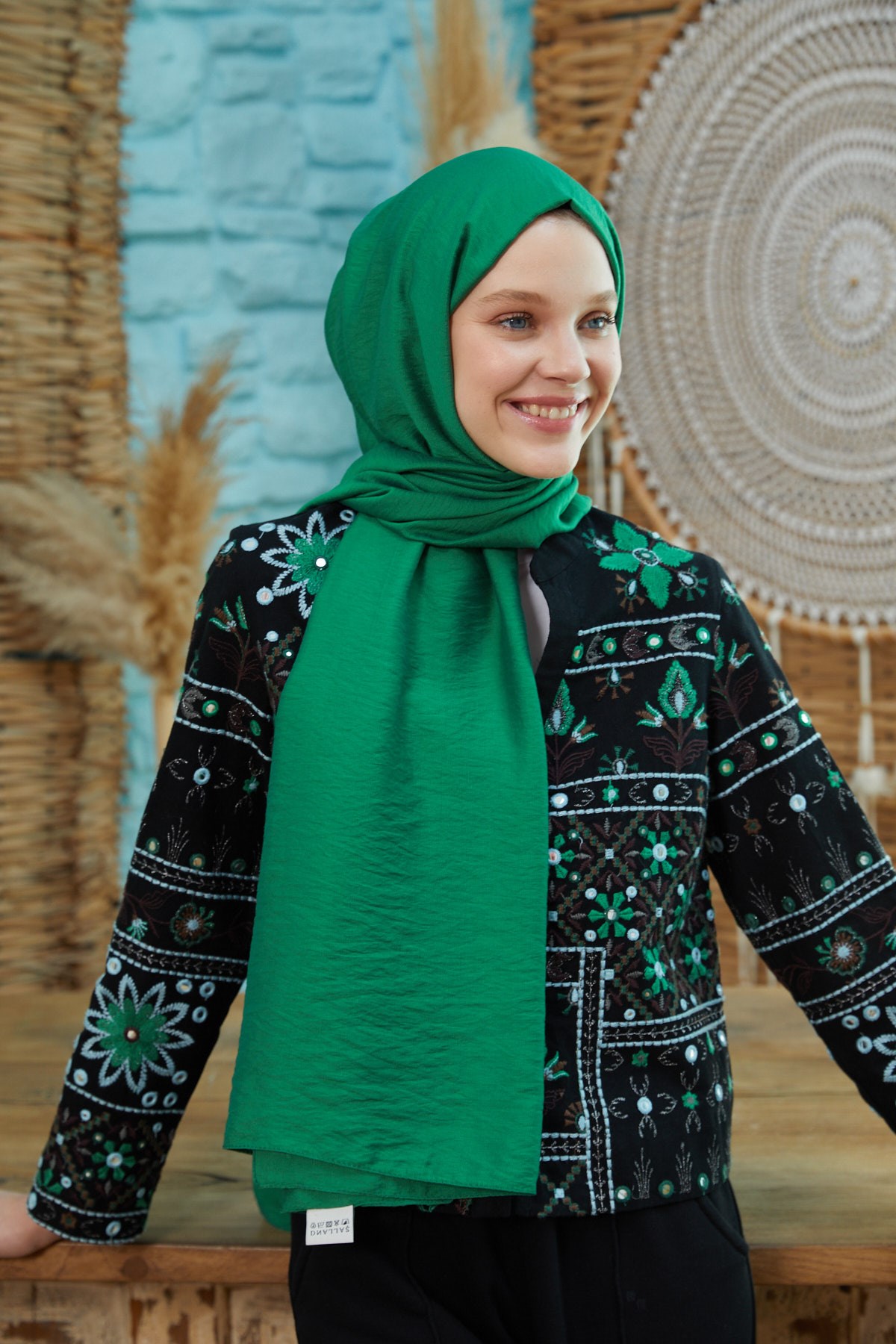 İpekli Tensel Çam Yeşiliİpekli00030Şalland