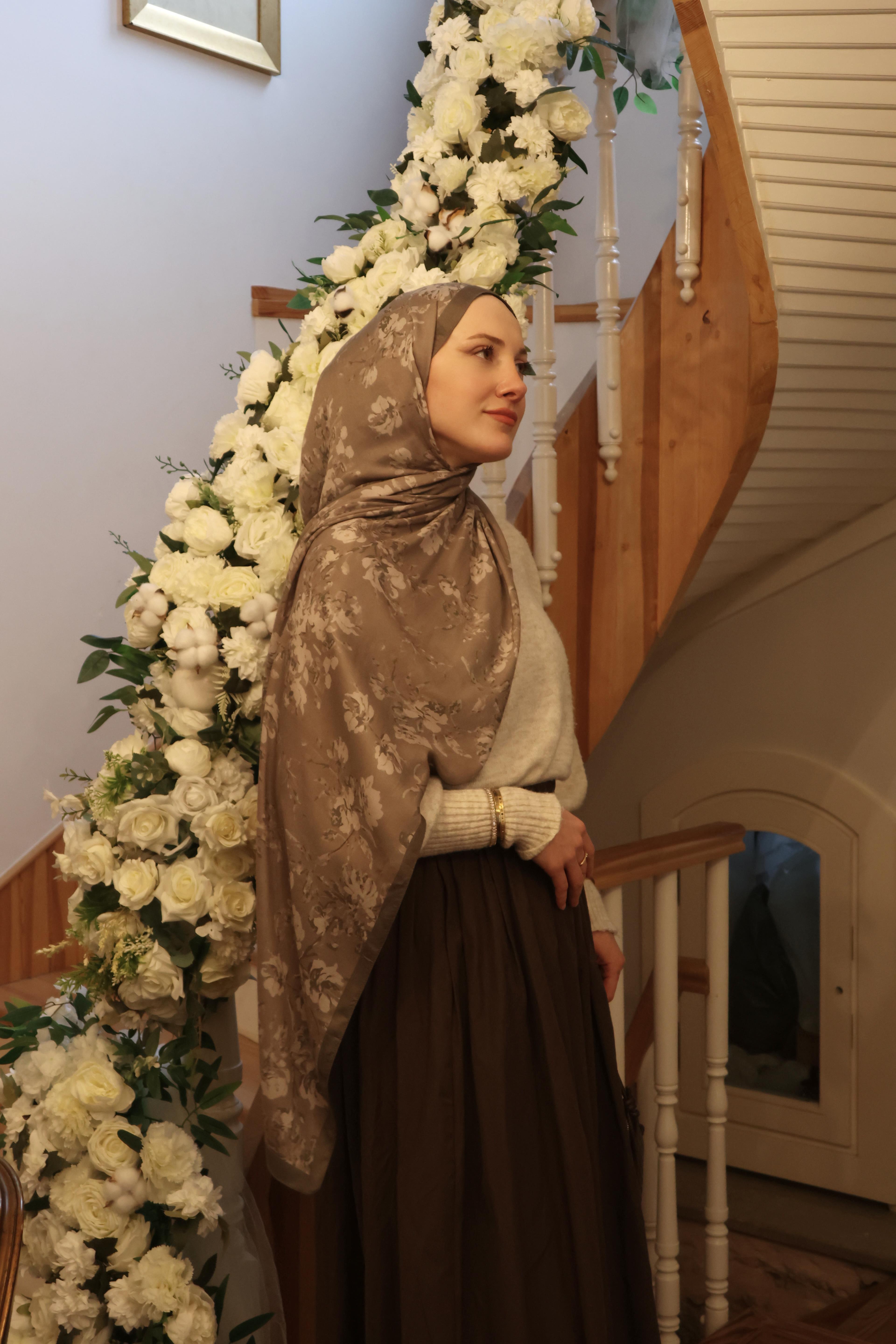 Şalland Vera Desenli Pamuk Viskon Şal VizonVERADSNPAMSAL1000Şalland