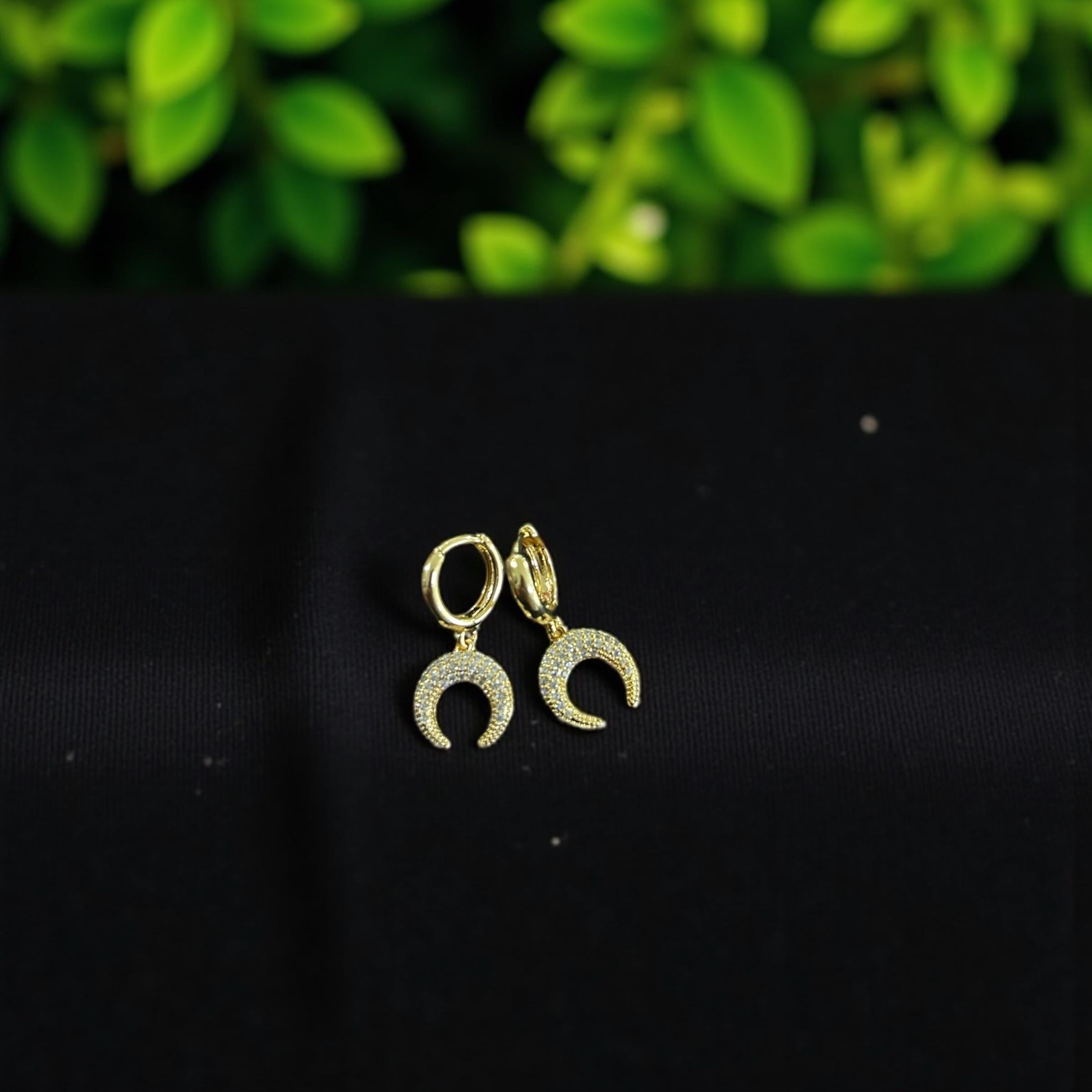  BRZ Collection 3lü Altın Renk Hoop Küpe Seti – Melek Kanadı, Hilal ve Nazar Charm | Altın & Gümüş Seçenekli, Koruyucu Takı