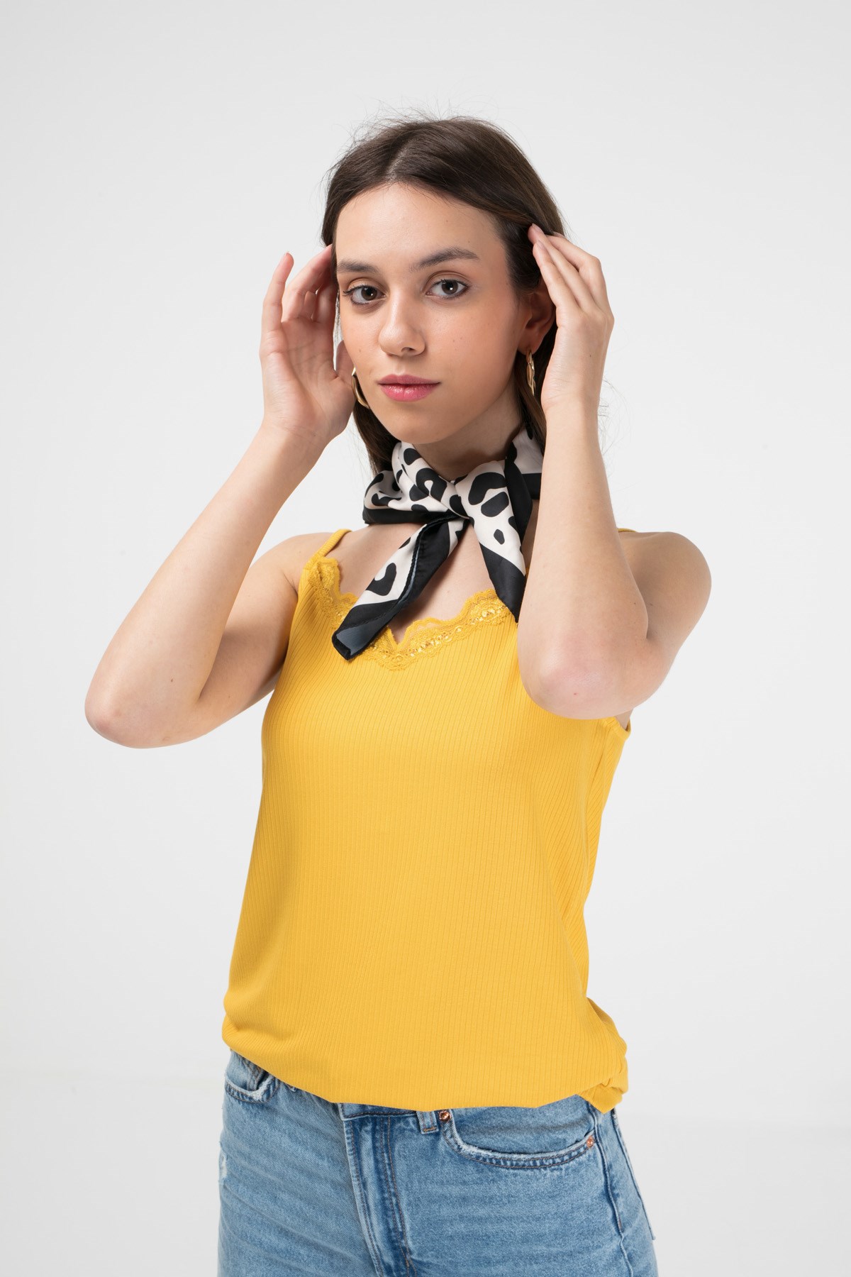 BRZ Collection Kadın Viskon Dantelli Kaşkorse Atlet