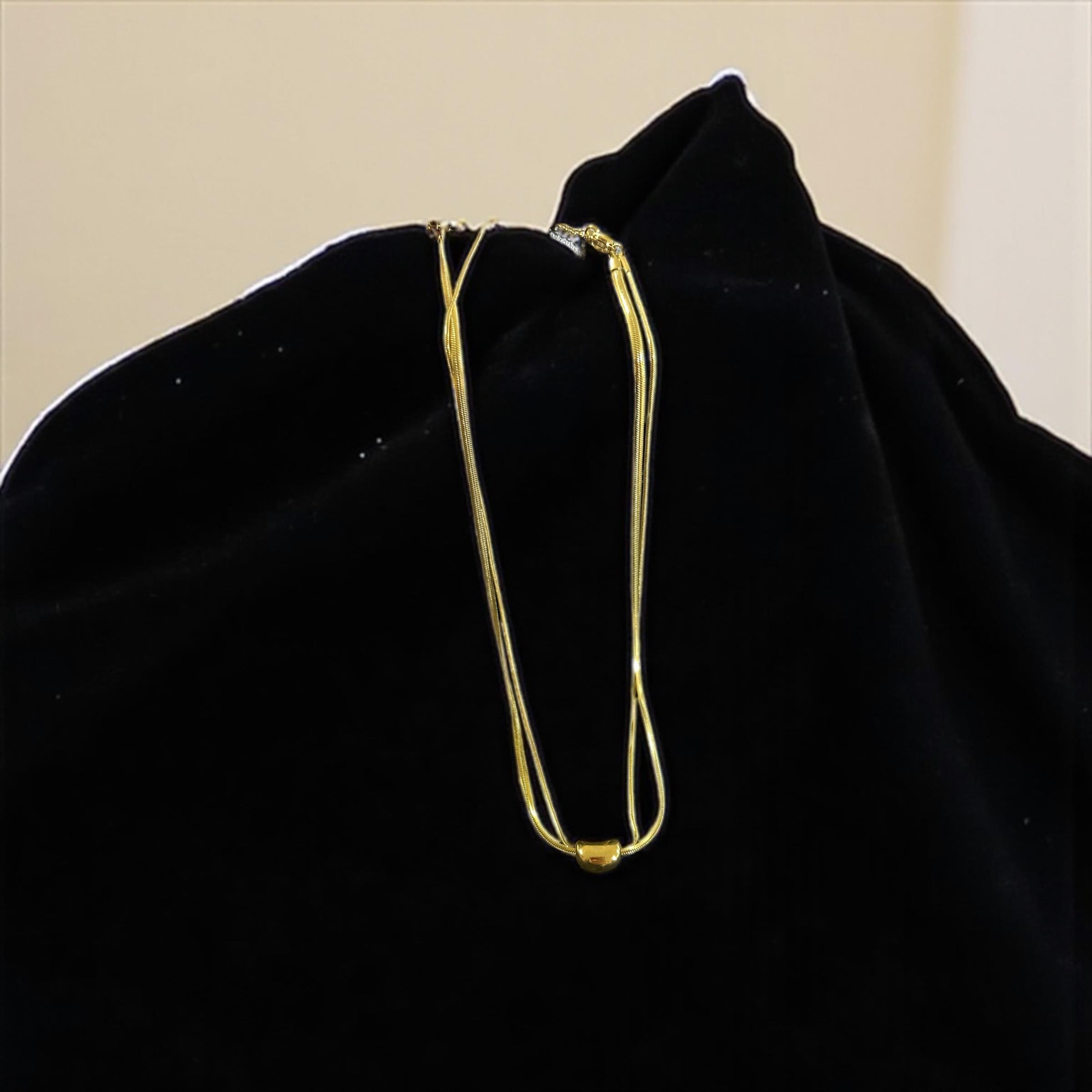 BRZ Collection Minimal Fasulye Detaylı Altın Renk Kolye