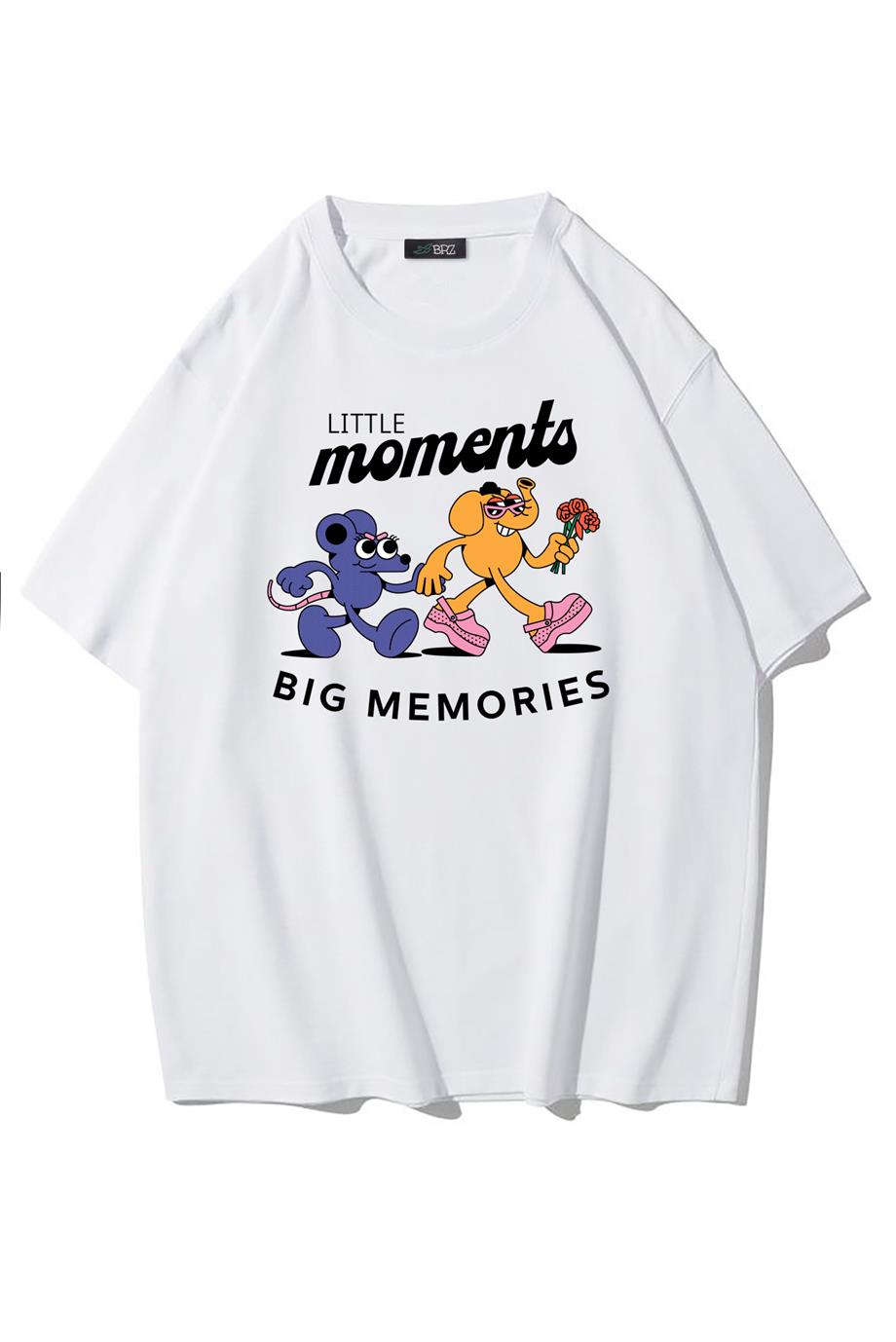 BRZ Collection Unisex Oversize Little Moments T-shirt