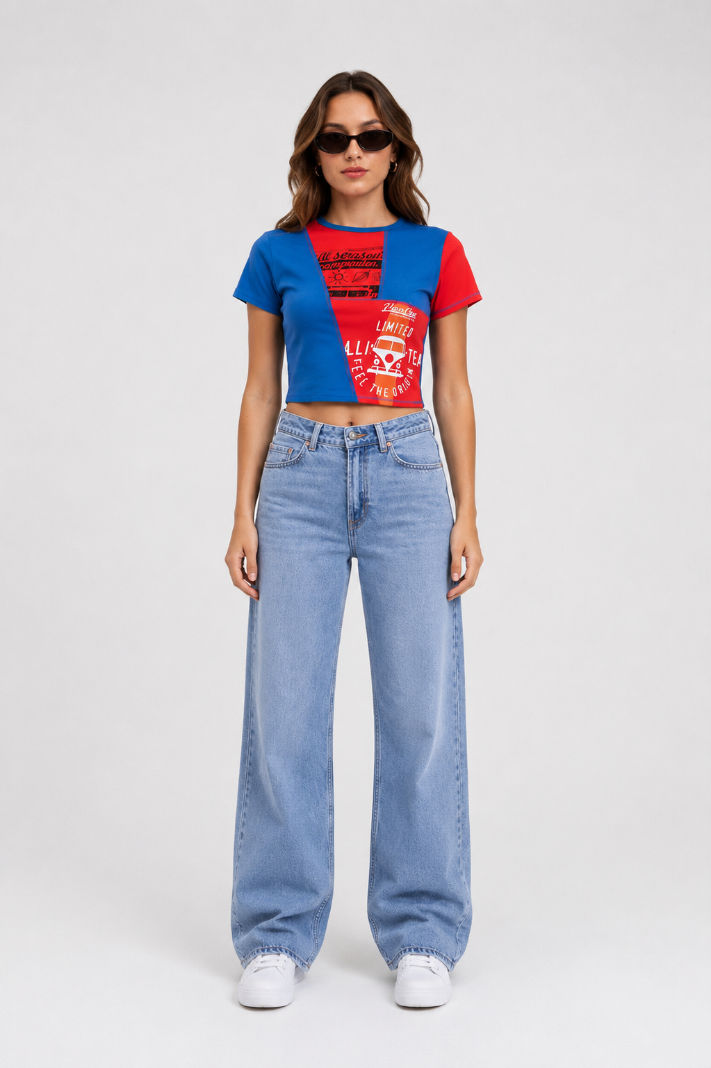 BRZ Collection Van One Classic Cars Crop Kadın T-shirt