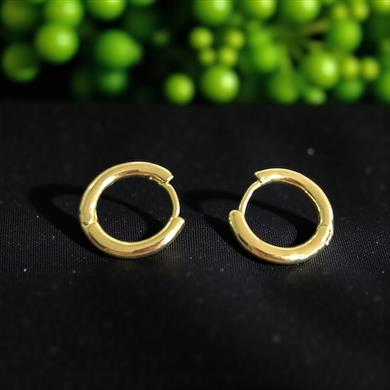 BRZ Collection 3lü Altın Renk Küpe Seti – Yıldız Figürlü, Modern Halka ve Taşlı Küpeler 