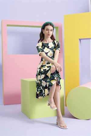 BRZ Collection Çiçek Desenli Viskon Elbise