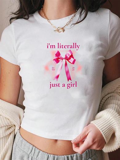 BRZ Collection Kadın Im Literally Just a Girl Crop T-shirt Beyaz