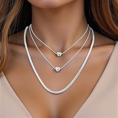 BRZ Collection Layered Heart Kolye – Gümüş Üç Katlı Minimal Choker Set | Romantik ve Zarif Takı
