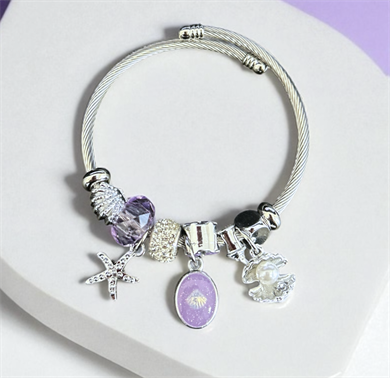 BRZ Collection Okyanus Deniz Yıldızı Charm Bileklik – Gümüş Ayarlanabilir Bilezik, Mor Boncuk, İncili Kabuk & Yaz Temalı Figürler 