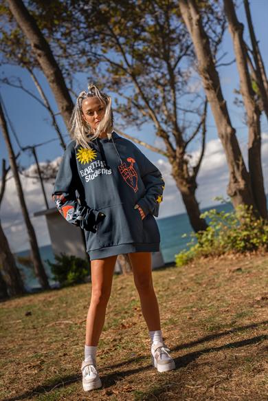 BRZ Collection Unisex Oversize Kanye West Earths Students Hoodie