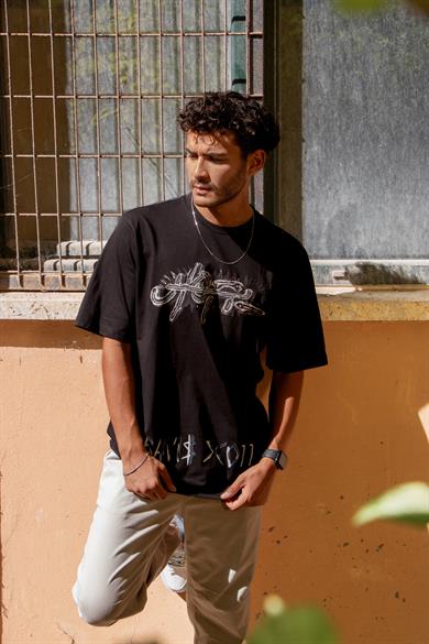 BRZ Collection Unisex Oversize Travis Scott Utopia T-shirt