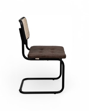 Cesca Çektirmeli Deri Siyah Ayaklı Sandalye - Siyah