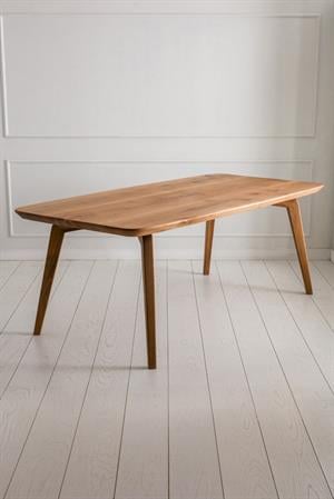 Melina Masif Ceviz Masa