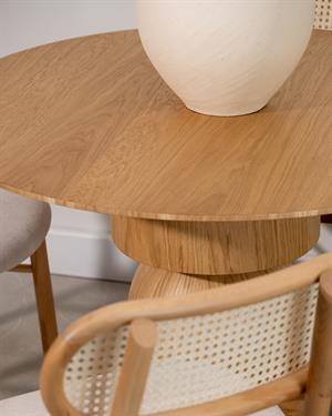 Orbit Yuvarlak Meşe Kaplama Masa