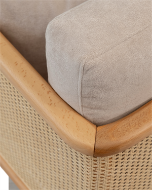 Theta Hazeran Koltuk