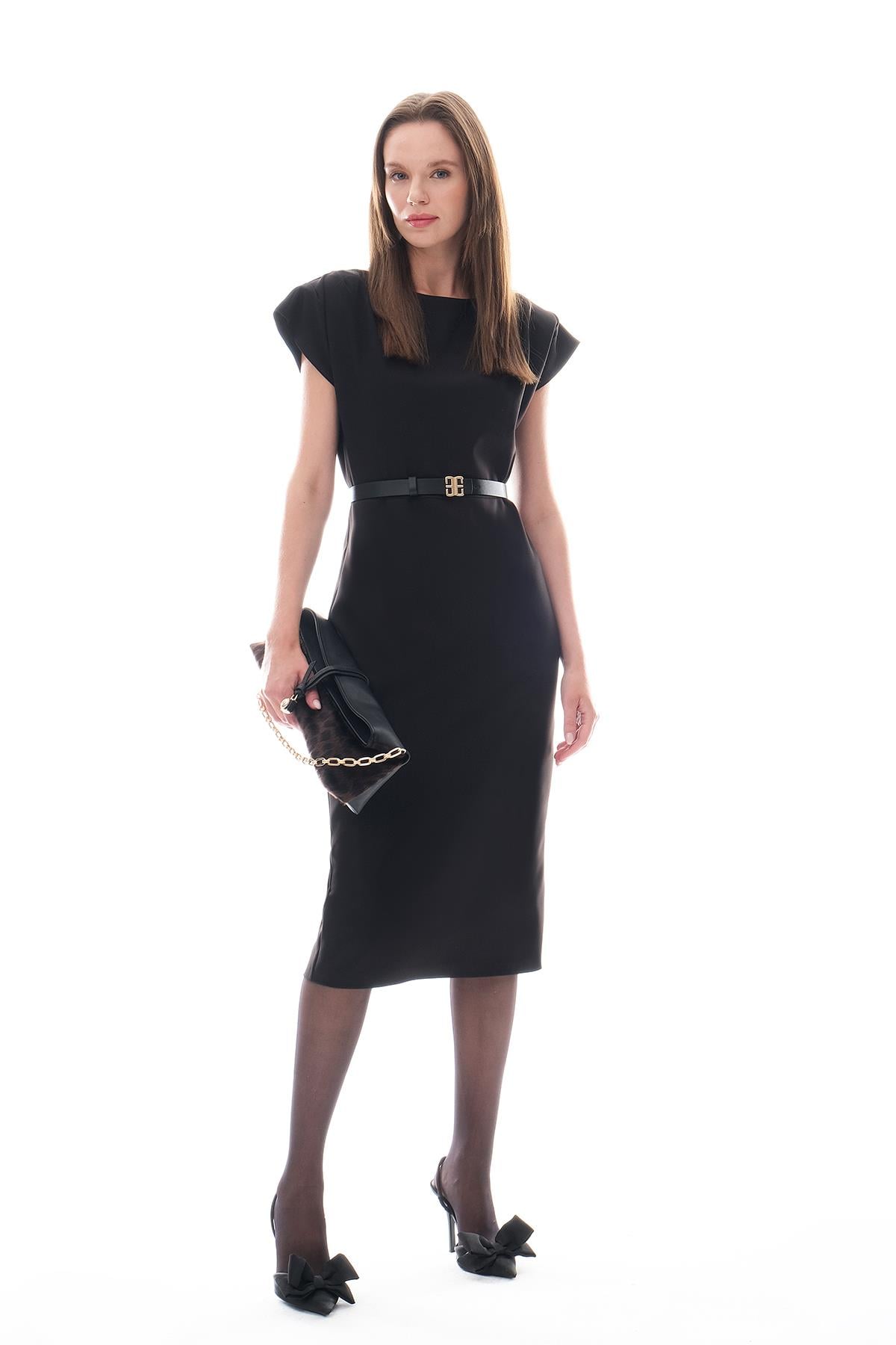 Deri Kemerli Kolu Drapeli Klasik Elbise