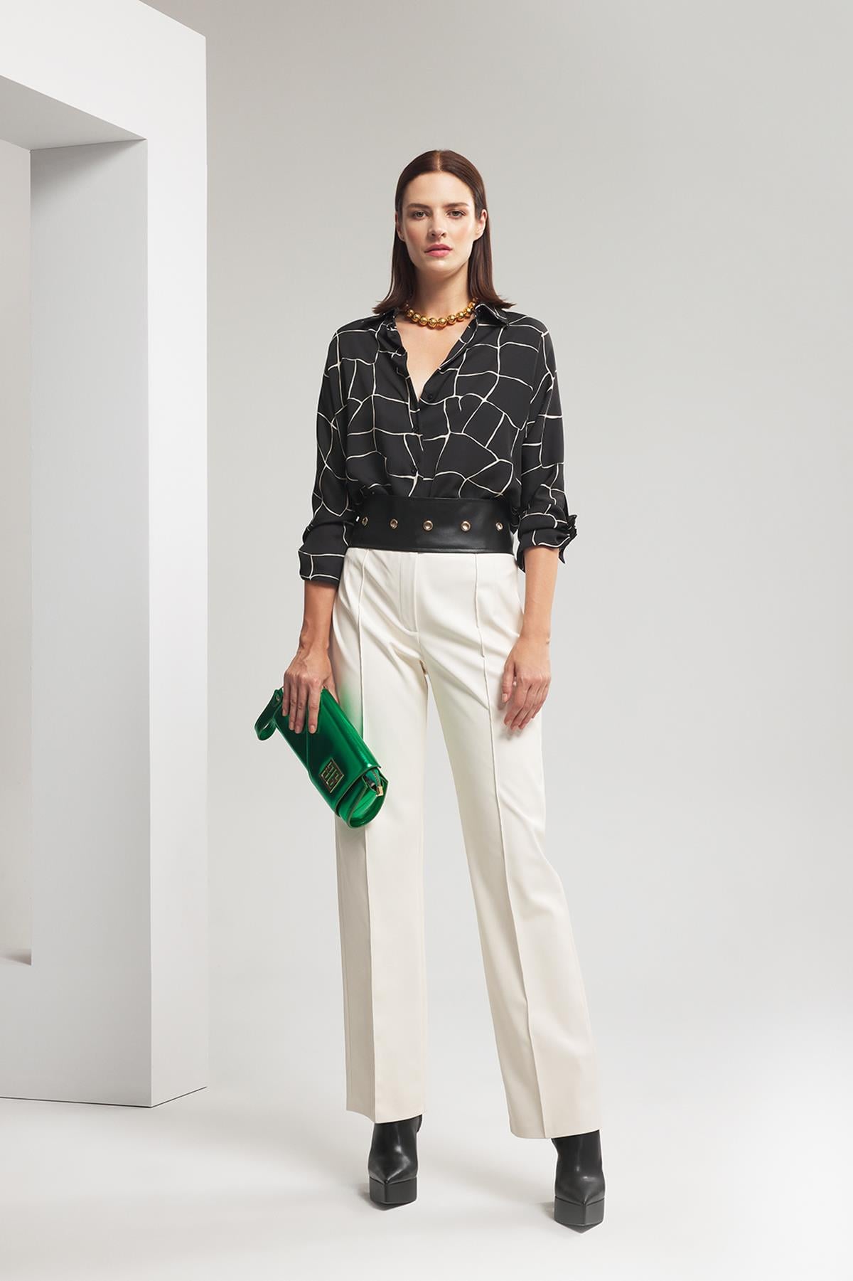 Desenli Saten Gömlek