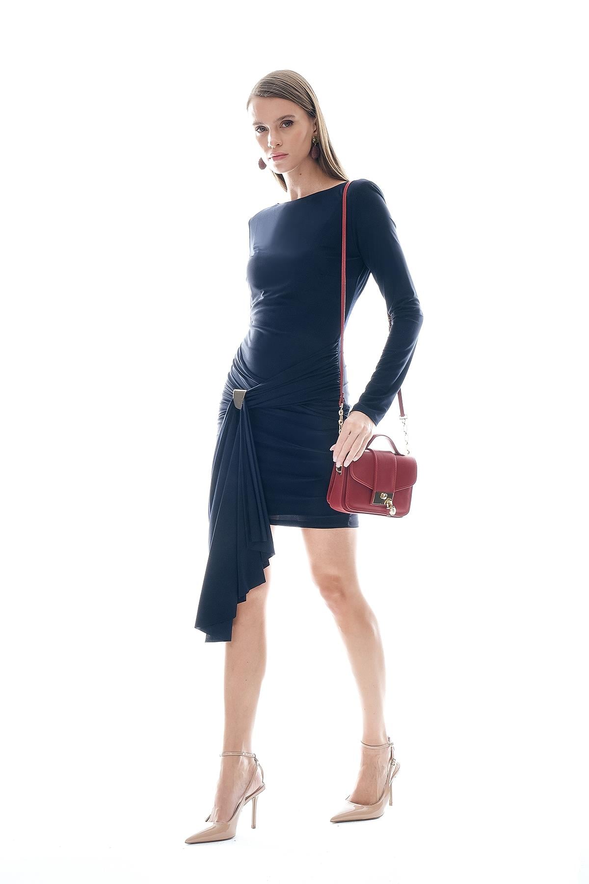 Drape Ve Kuşak Detaylı Elbise