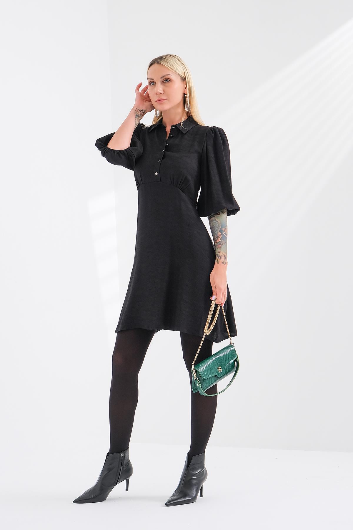 Düğme Detaylı Elbise