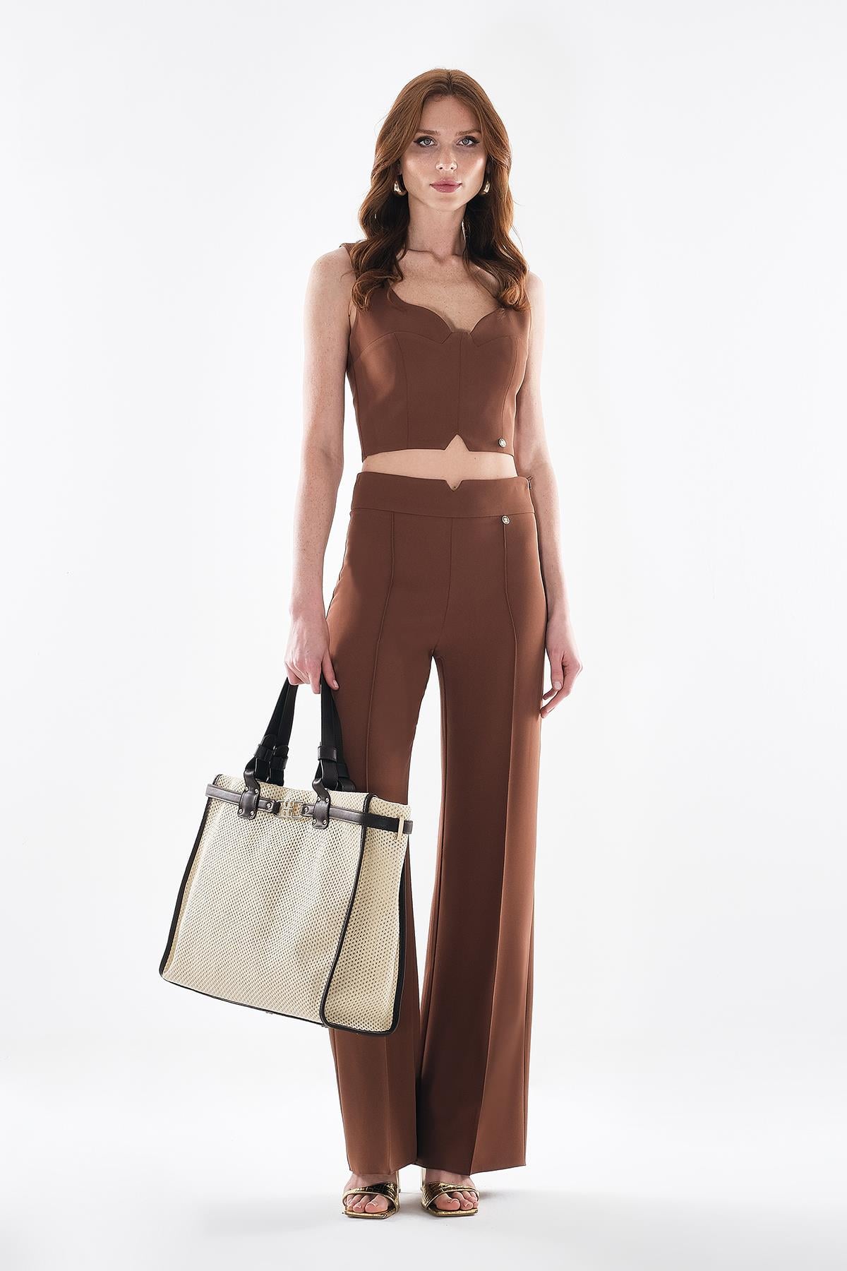 Göğüs Dekolteli Gold Metal Fermuarlı Crop Bluz
