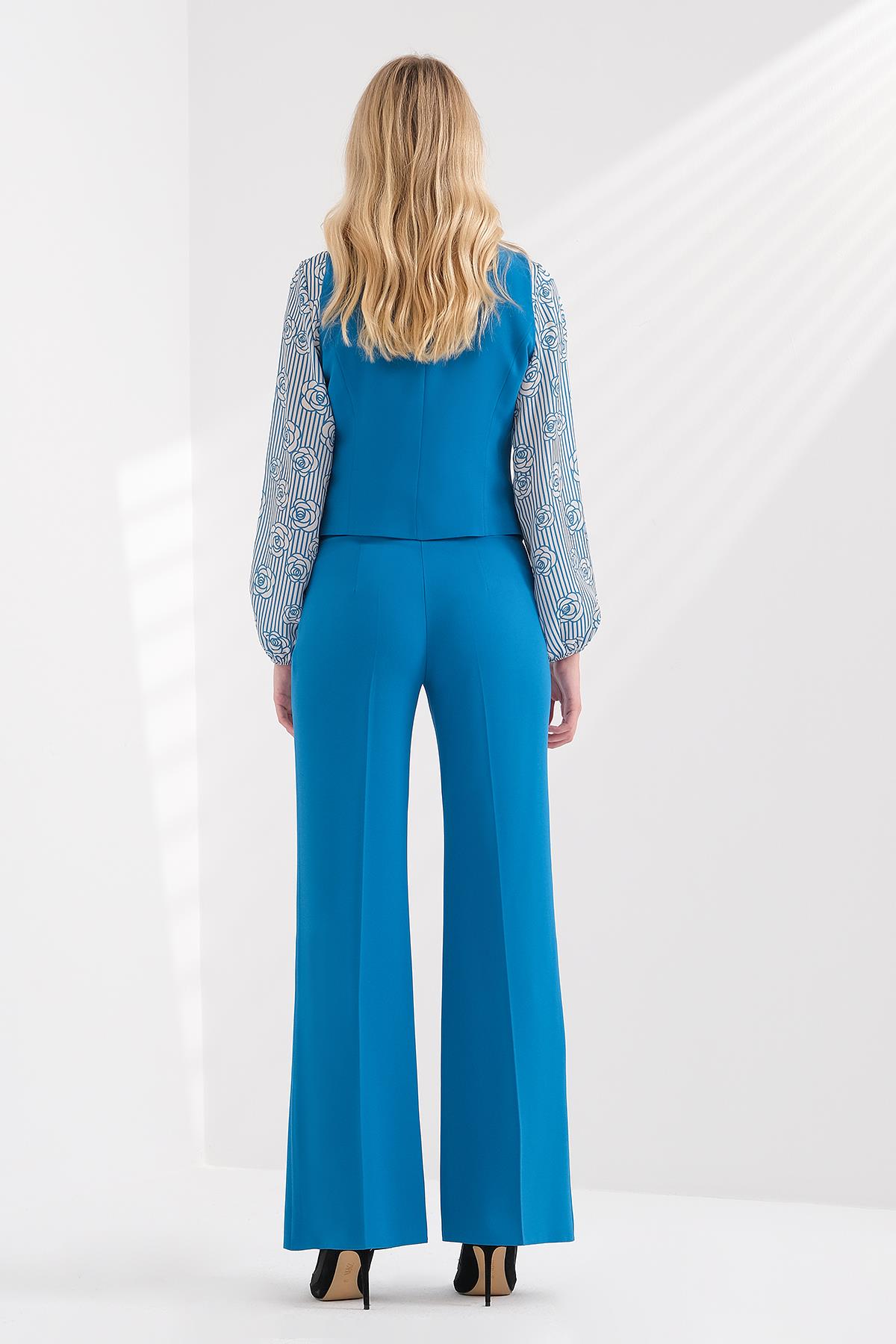 Gold Metal Düğmeli Yelek