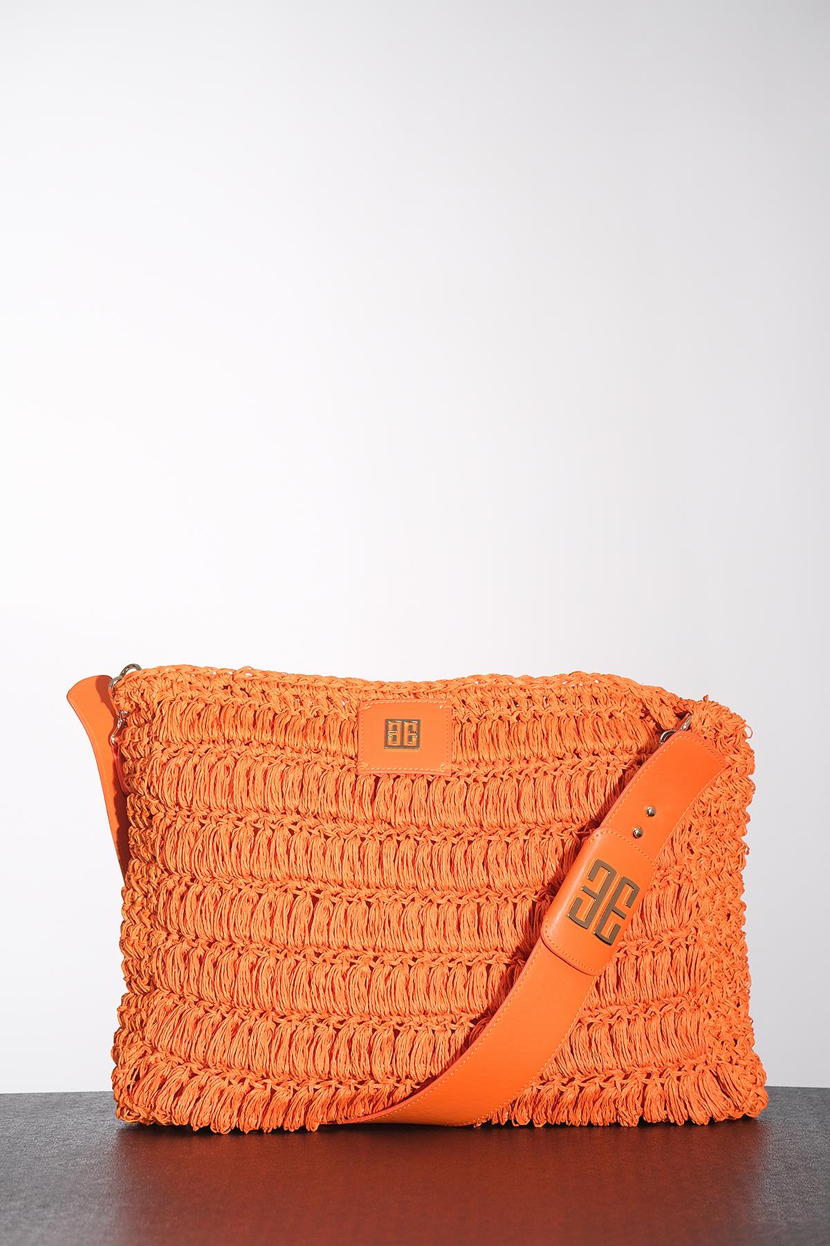 Logo Detaylı Şık Omuz Askılı Plaj Ve Günlük Kadın Örgü Çanta