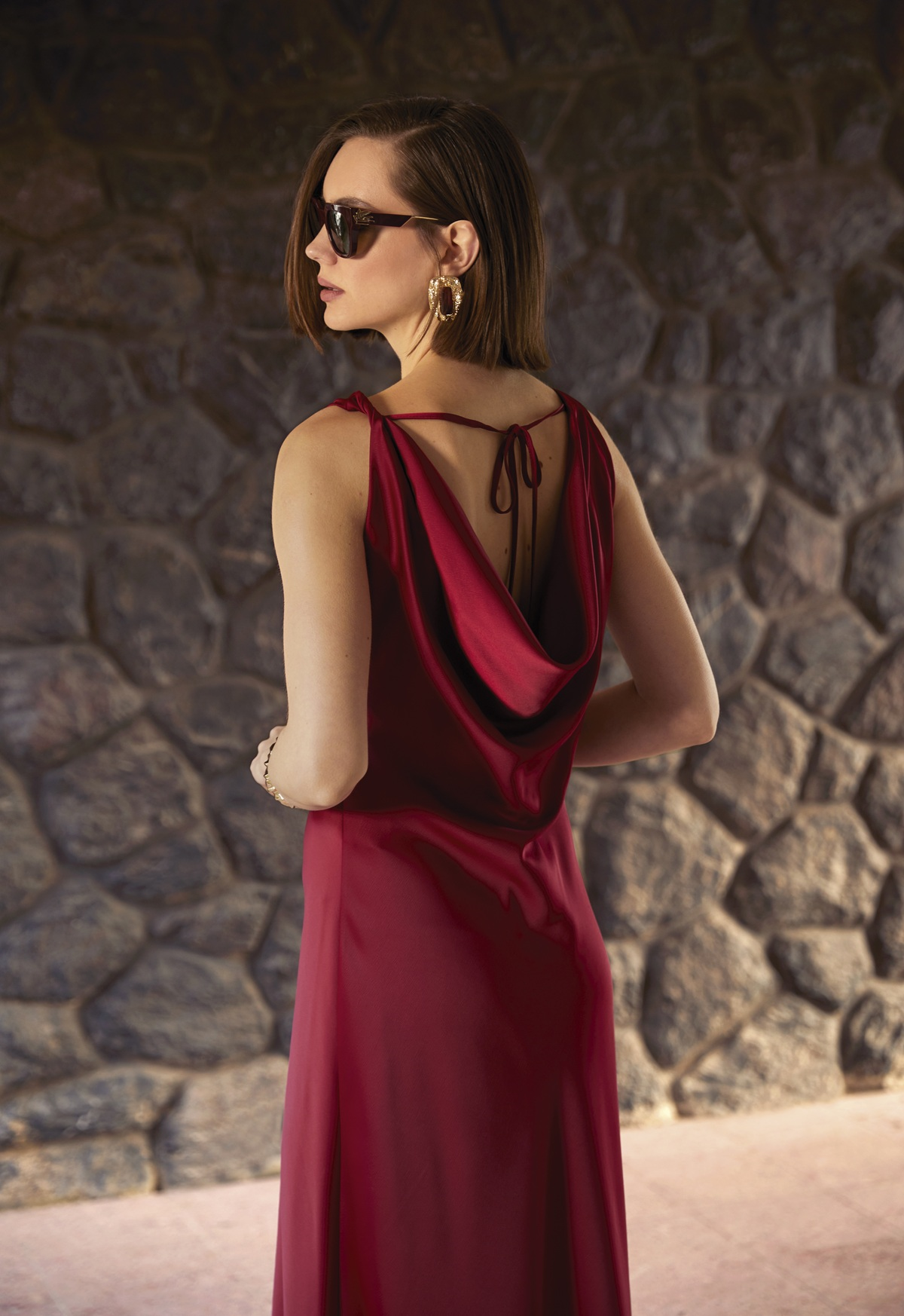 Saten Degaje Yaka Elbise