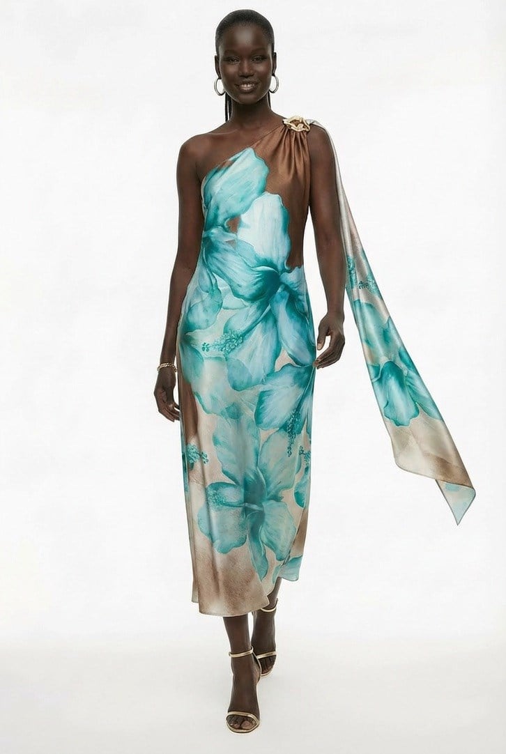 Tek Omuz Aksesuarlı Elbise