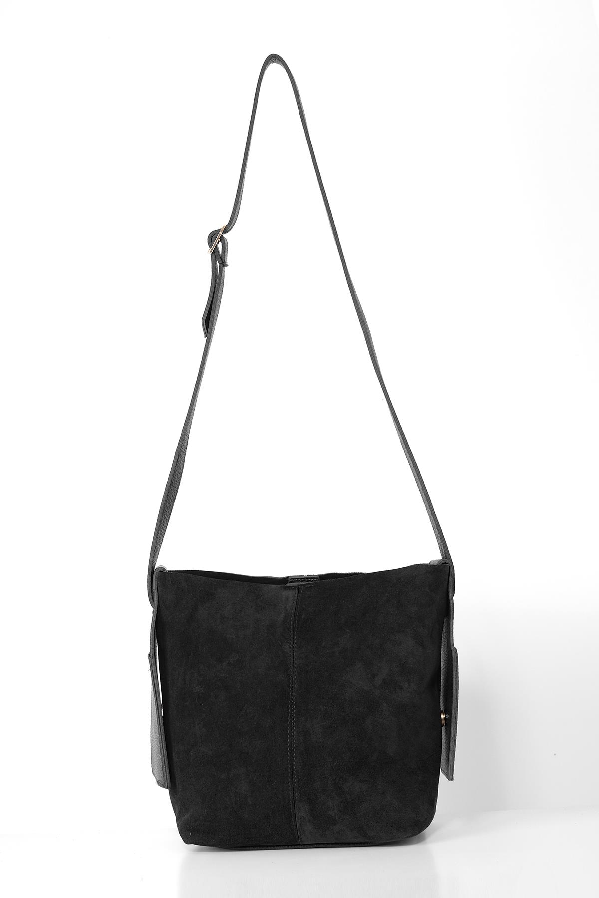 Vegan Deri Aksesuarlı Süet Garnili Askılı Ve Yavrulu Günlük Çanta