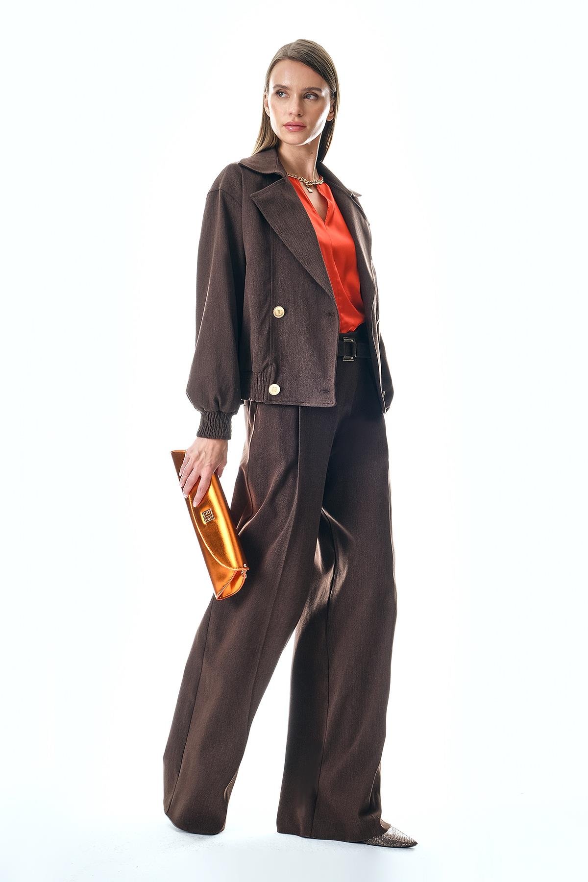 Yakalı Kruvaze Gold Düğmeli Oversize Ceket