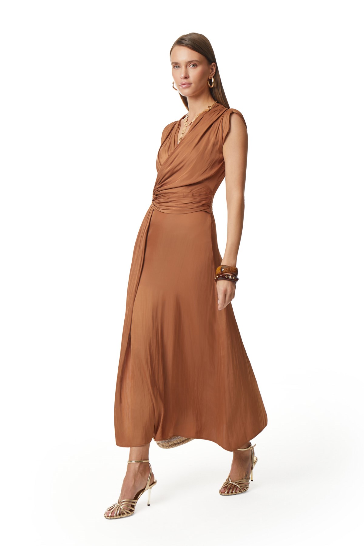 Yırtmaçlı Ve Drape Detaylı Elbise