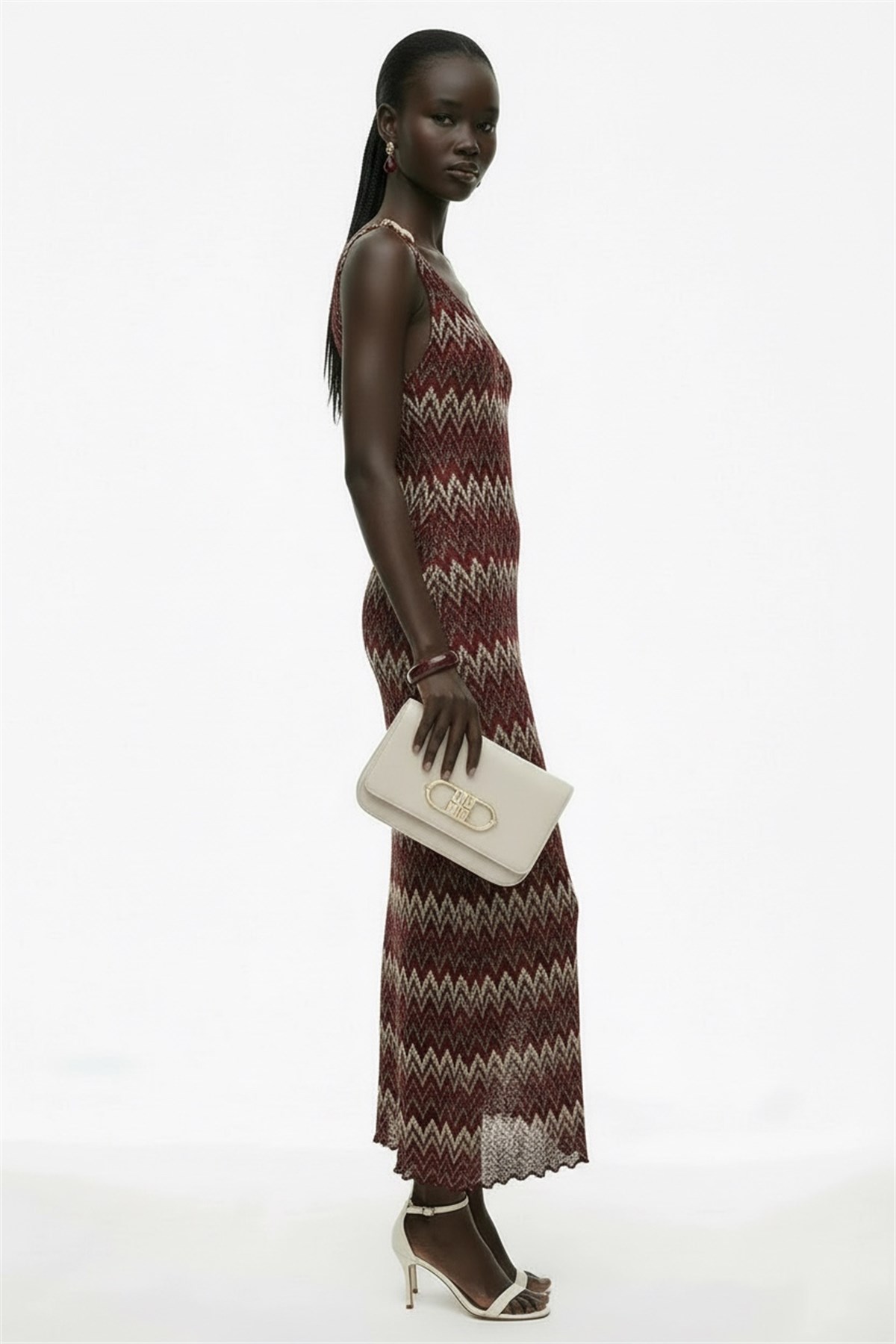 Aksesuar Detaylı Elbise